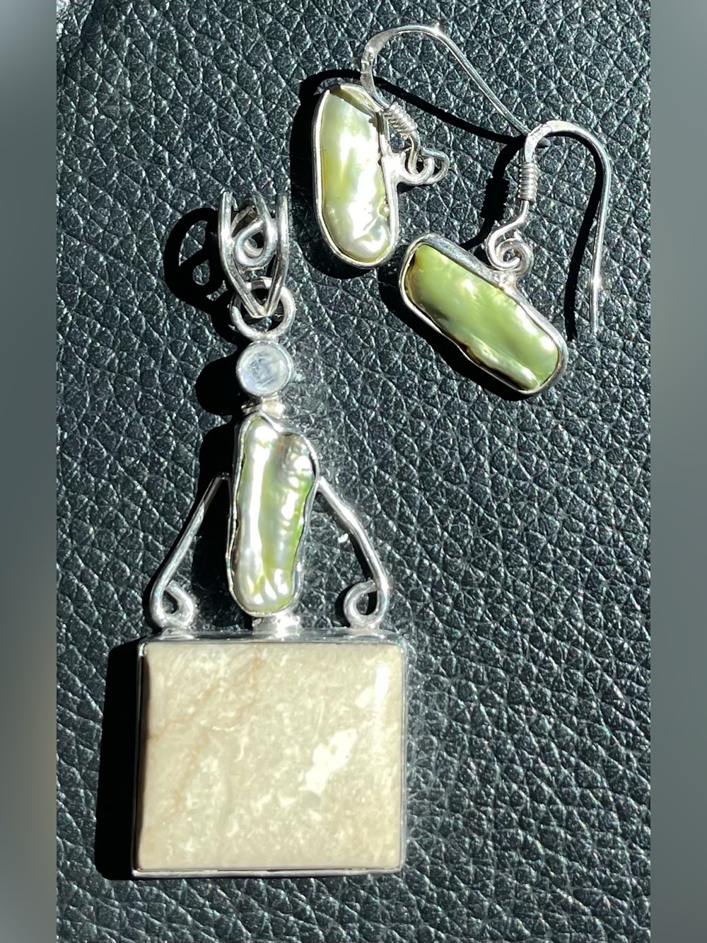 Sterling Silver Green Pearl Drop Earrings and Pendant Set